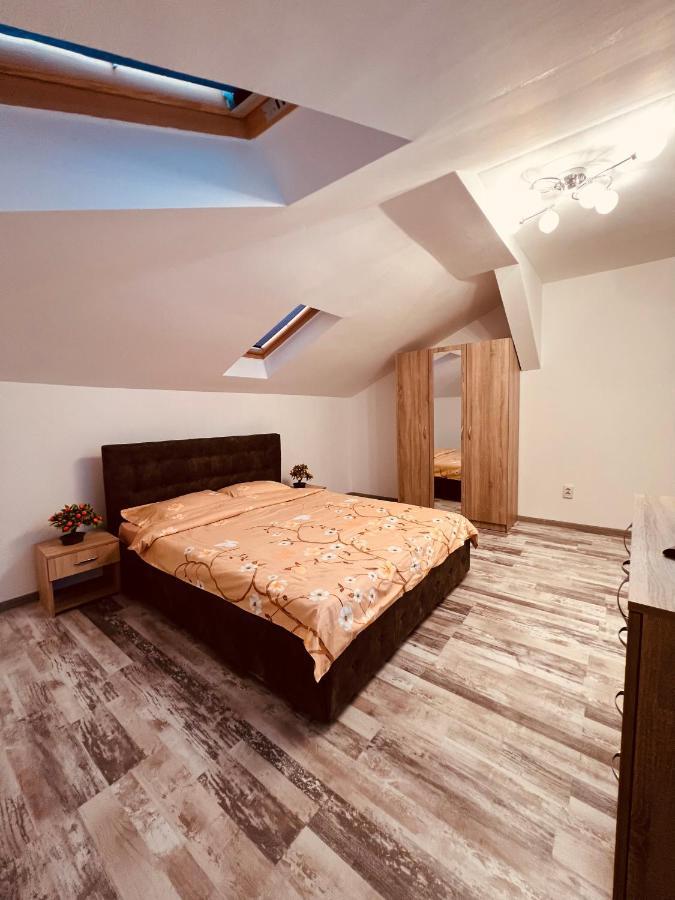 Zizi'S House Garii Leilighet Braşov Eksteriør bilde