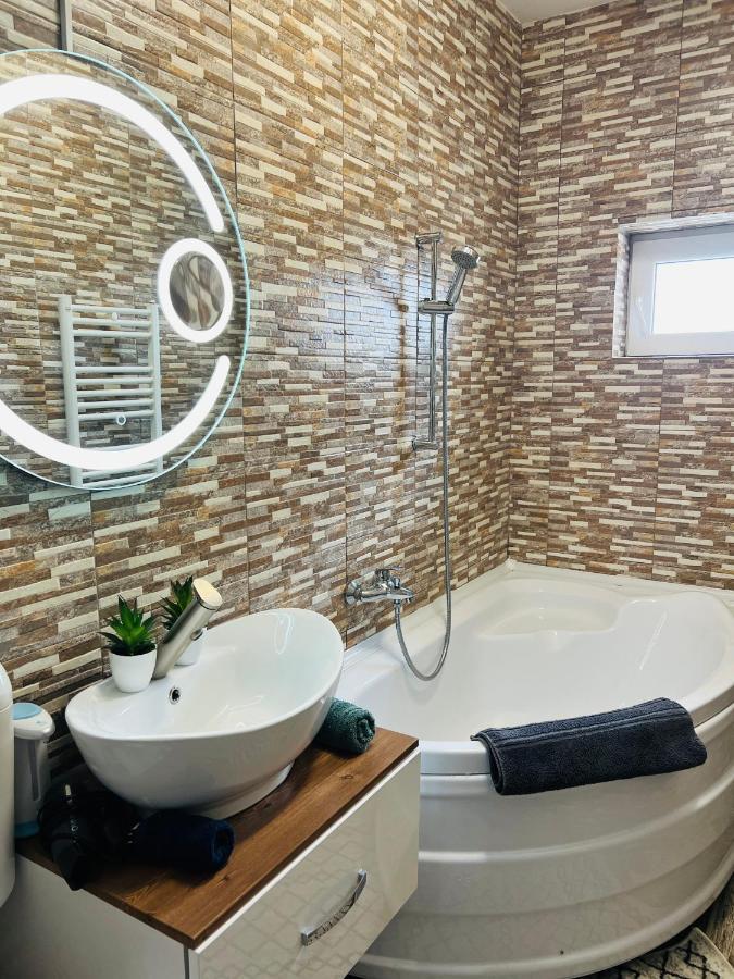 Zizi'S House Garii Leilighet Braşov Eksteriør bilde